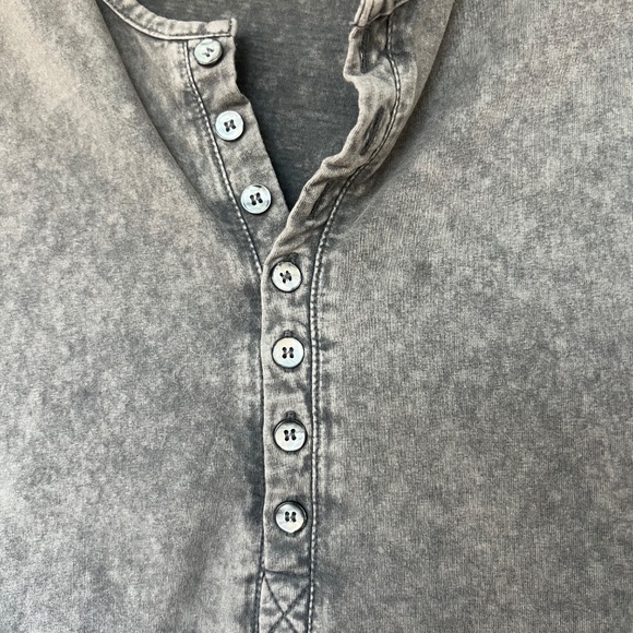 Beotyshow Men's Long Sleeve Button Up Light Grey Luxury Shirt Large Soft - Picture 3 of 8